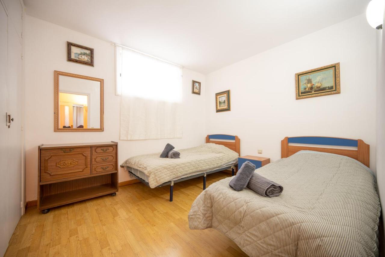 Beautiful Parque Loix 4 Bedroom Apartment Shared Pool, Tennis Court Benidorm Buitenkant foto